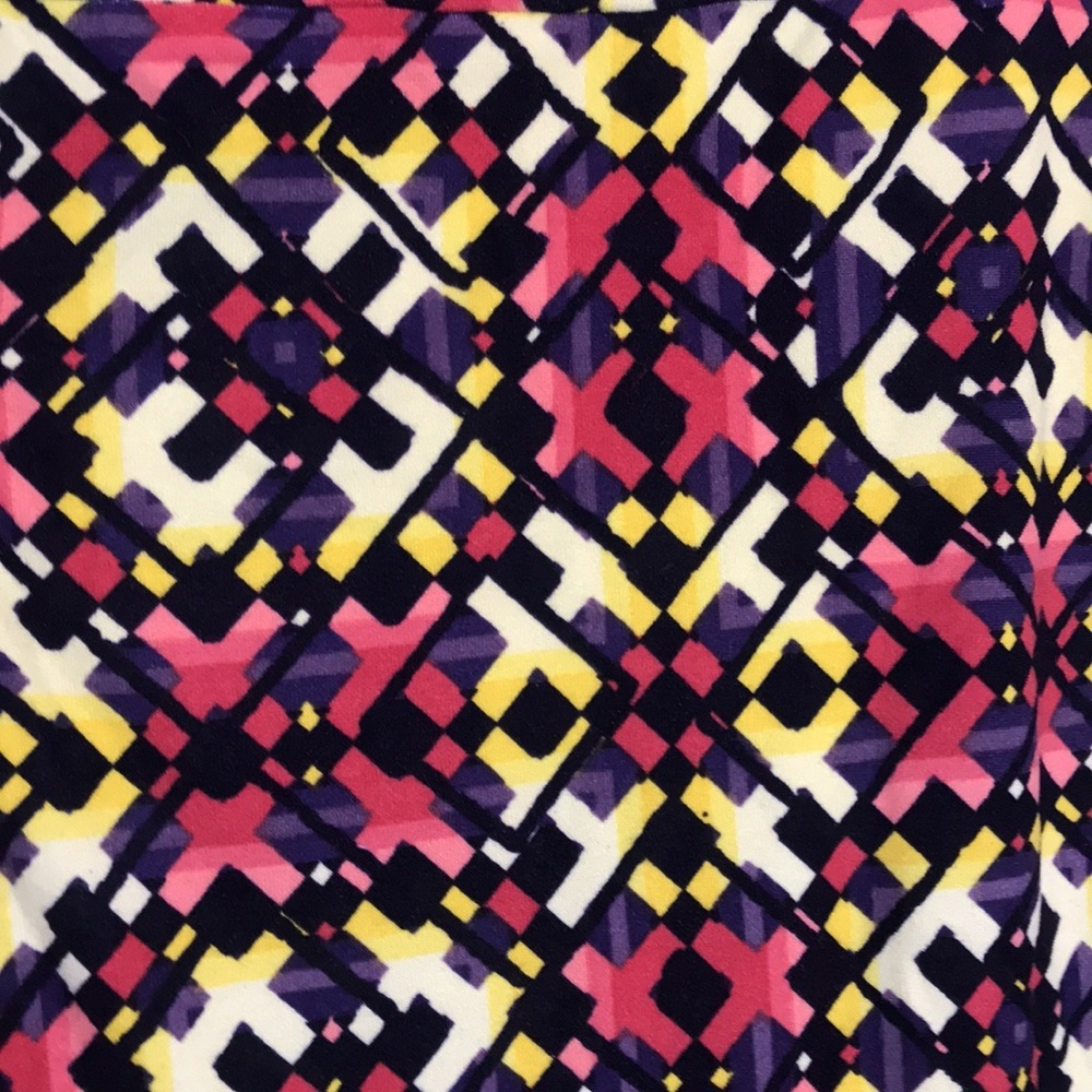 LULAROE LLR TC Patterned Buttery Soft Leggings Tall Curvy